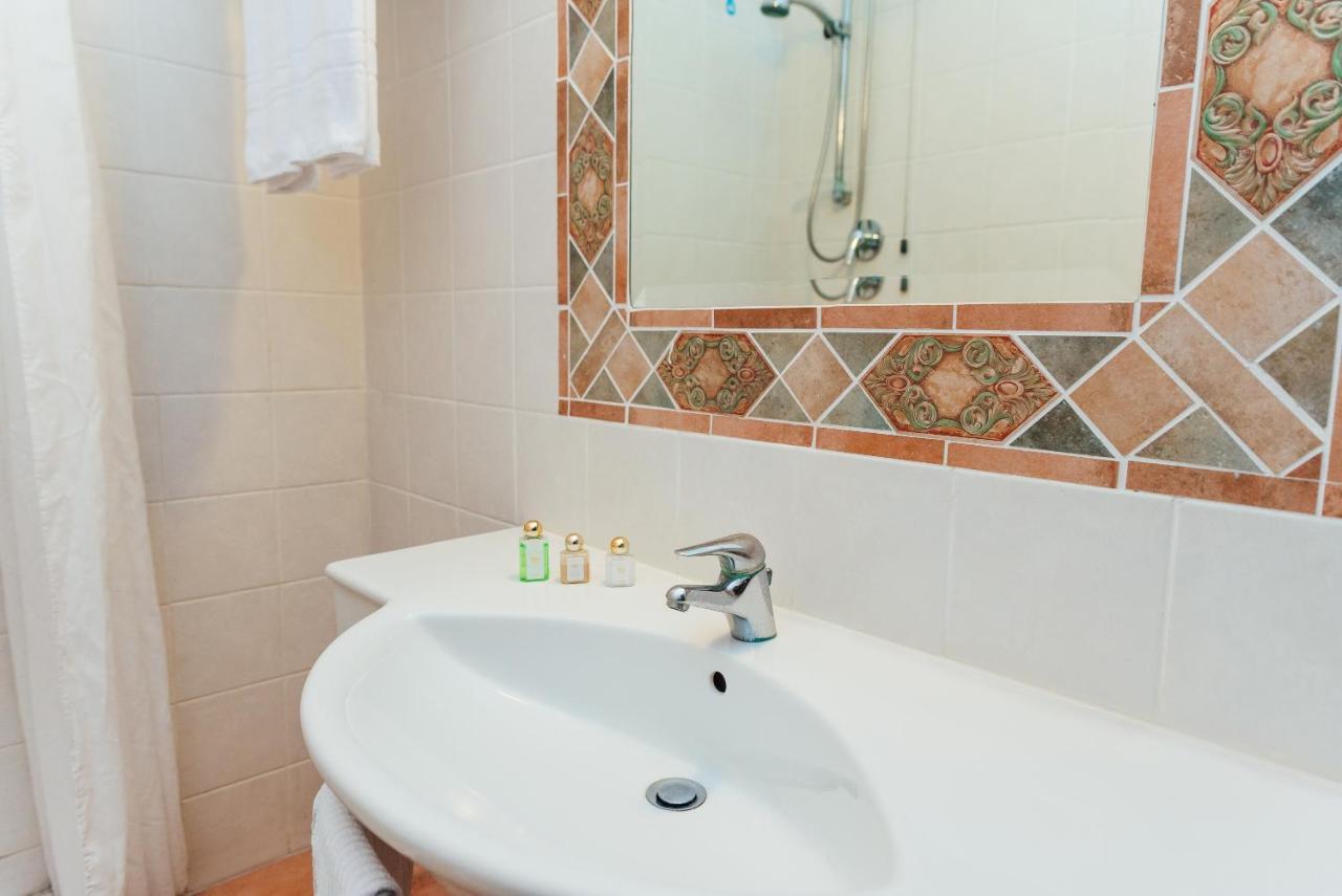 Hotel Montana SantʼAgata sui Due Golfi Εξωτερικό φωτογραφία